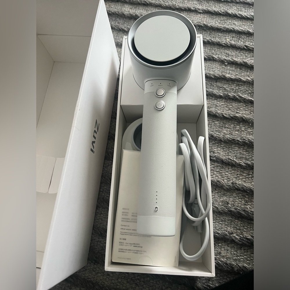 Zuvi Halo Cordless Hairdryer - brand new